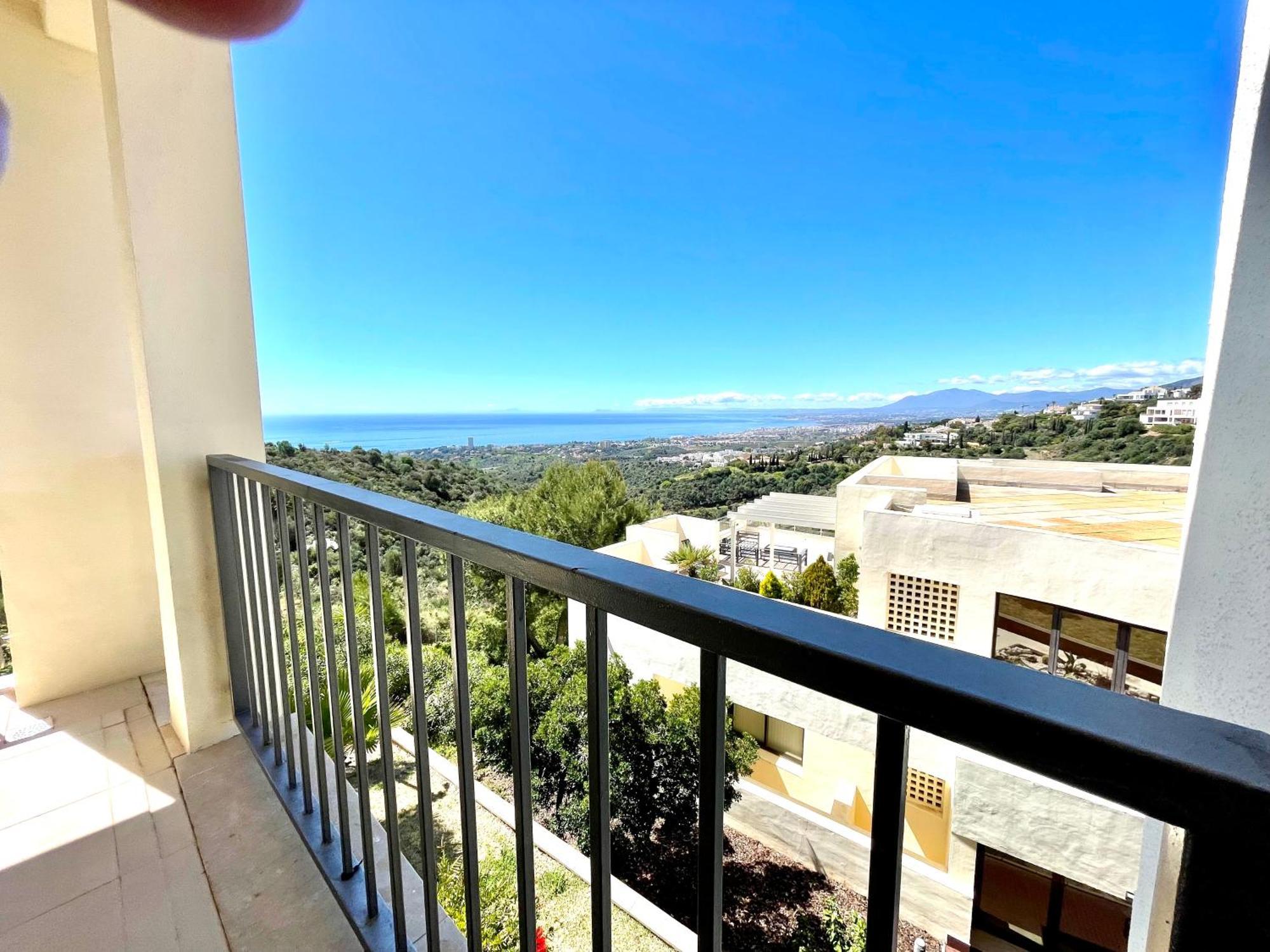 Spectacular Views - Luxury Apartment In Resort - Marbella Hills المظهر الخارجي الصورة