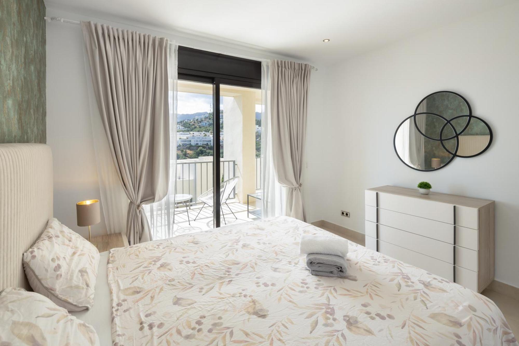 Spectacular Views - Luxury Apartment In Resort - Marbella Hills المظهر الخارجي الصورة